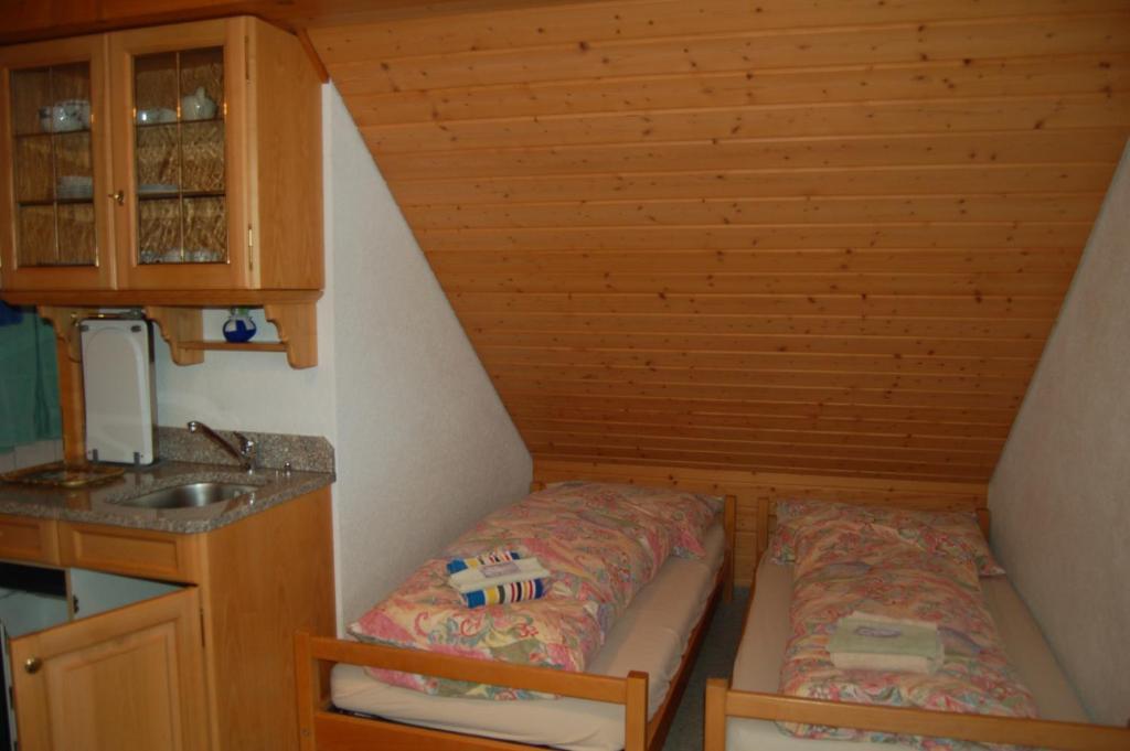 Gasthaus Schaefli Alt St. Johann Rum bild
