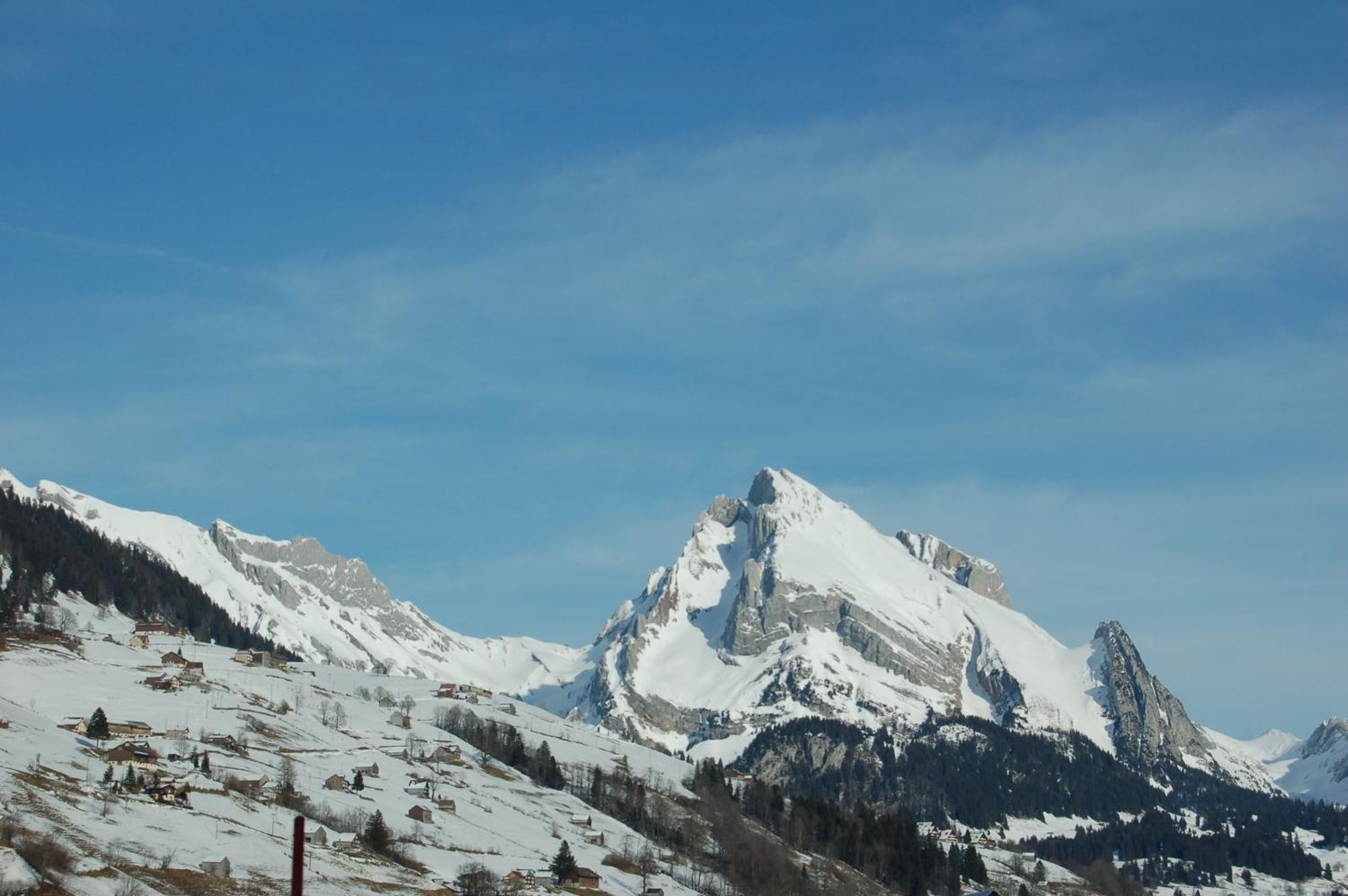 Gasthaus Schaefli Alt St. Johann Exteriör bild
