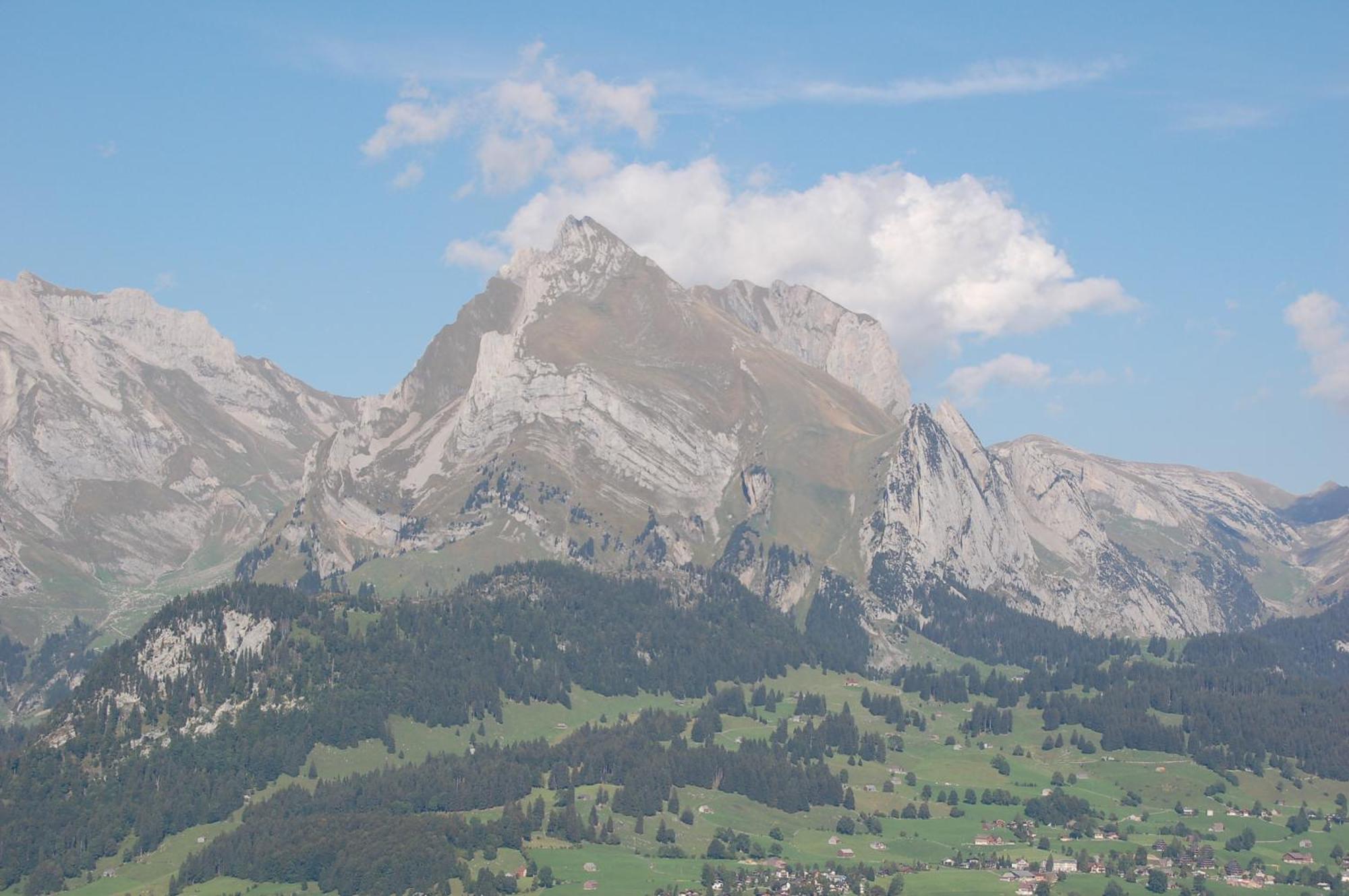 Gasthaus Schaefli Alt St. Johann Exteriör bild