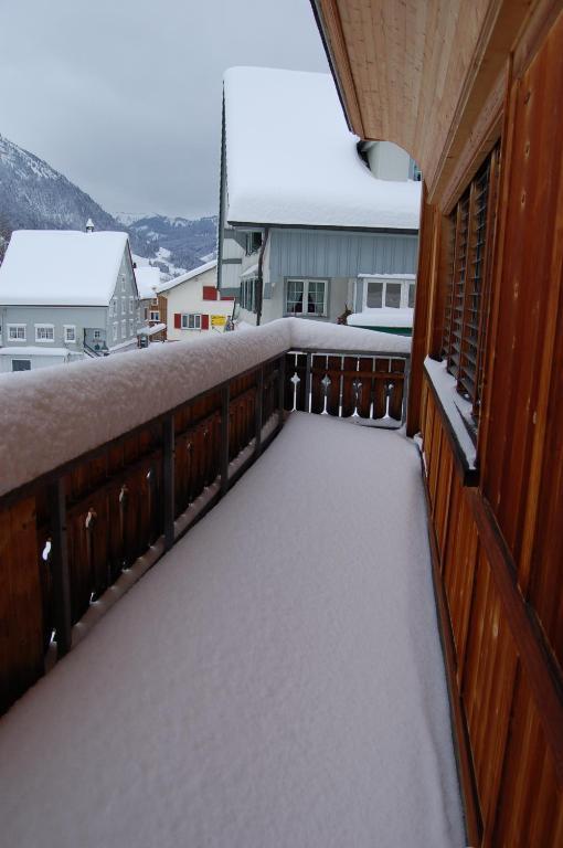 Gasthaus Schaefli Alt St. Johann Rum bild